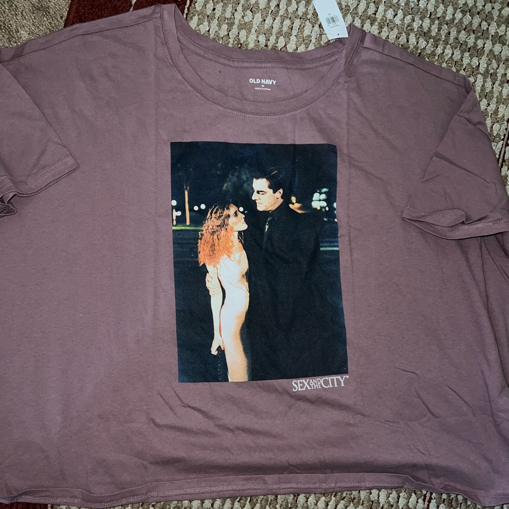 Sex and‎ the City Cropped Licensed Pop Culture Graphic T-Shirt